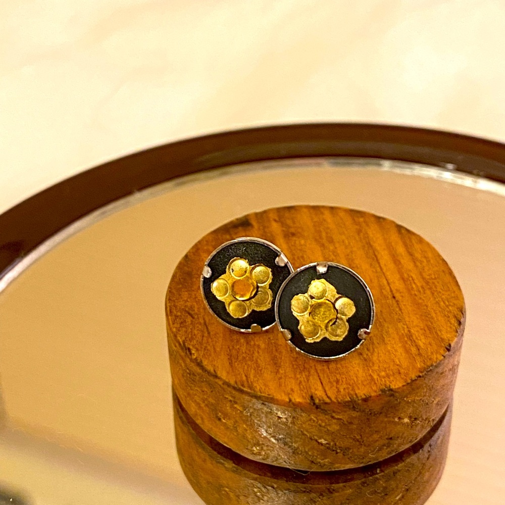 Post earrings with flakes of gold (unsure of carat). Purchased in Madrid